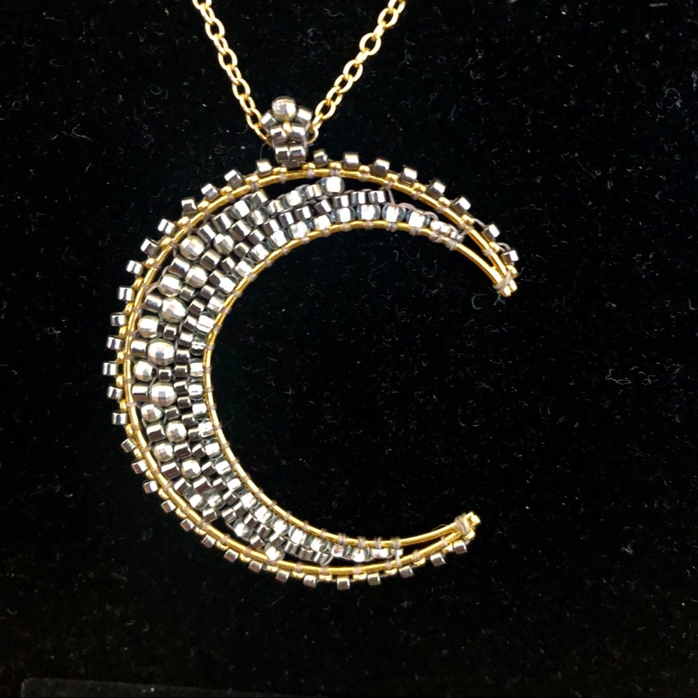 NWOT Miguel Ases Crescent Necklace